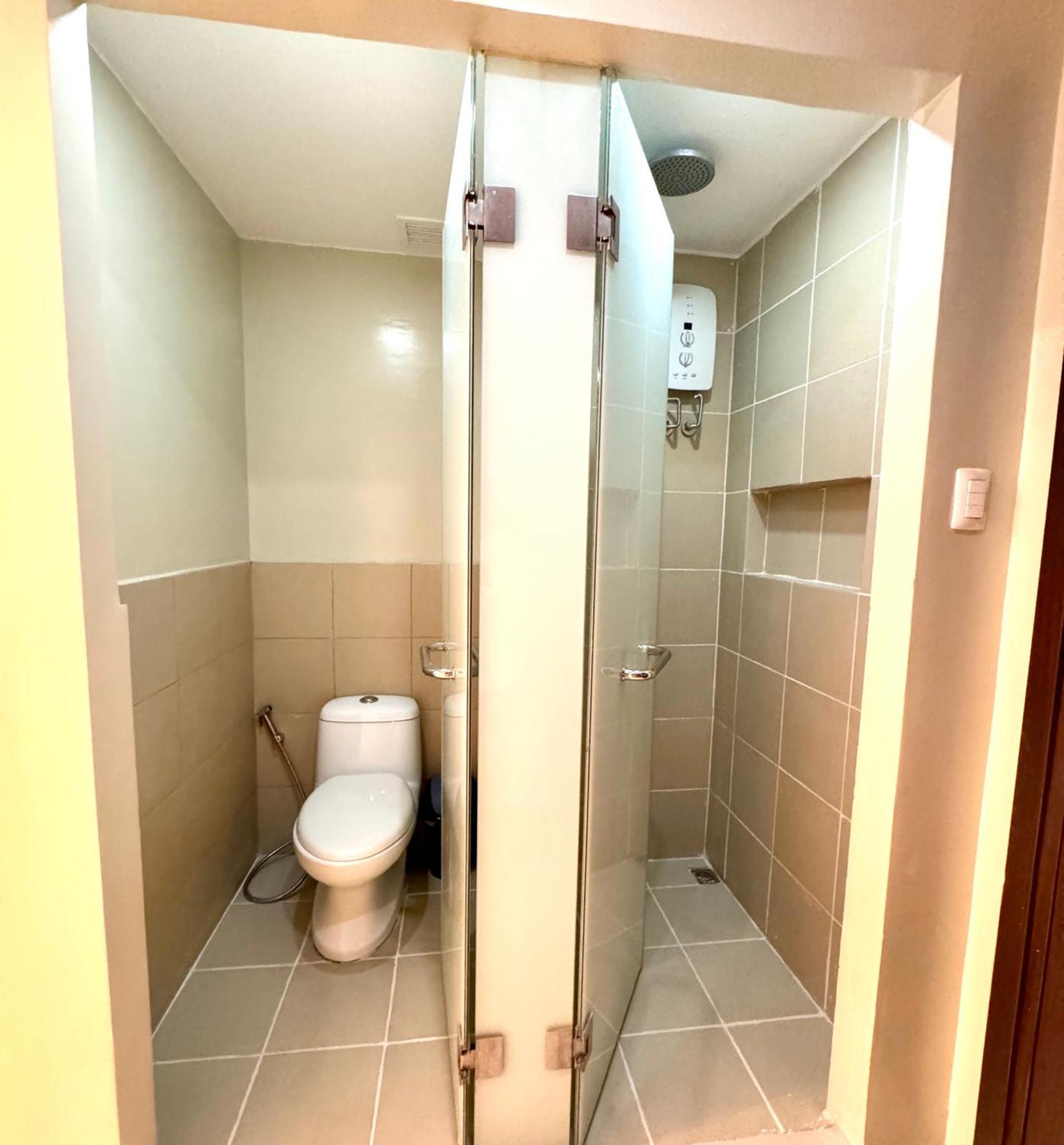 G Square Residences Manila Eksteriør bilde
